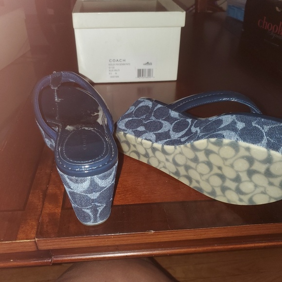 Coach Shoes - Picture 3 of 3